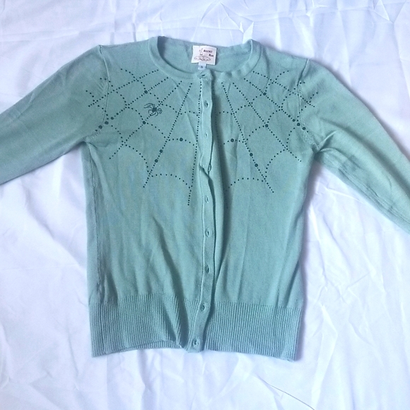 Sweaters - Women's Green Vintage Spider Web Cardigan size Small